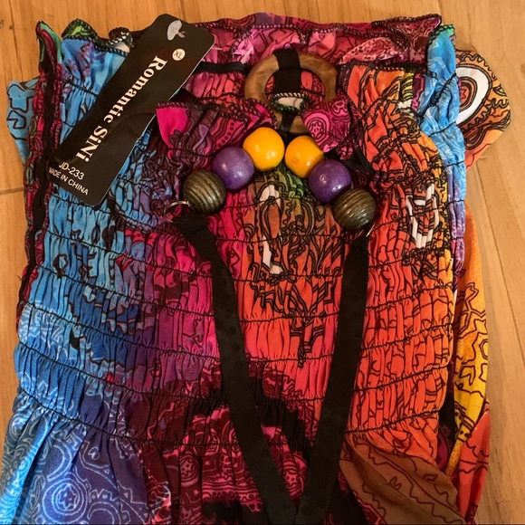 Dress - Picture 2 of 3